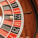 Рулетка как литературная метафора в художественных произведениях