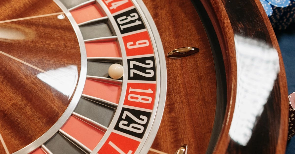 Рулетка как литературная метафора в художественных произведениях